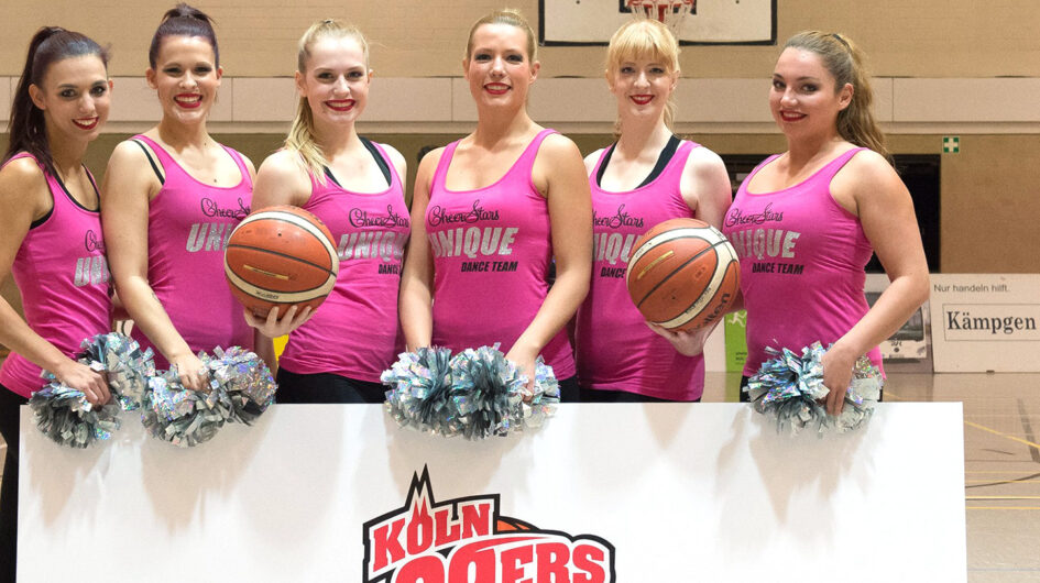 United CheerStars sorgen weiter für beste Unterhaltung