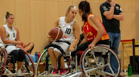 Lisa Bergenthal will positive Vibes verbreiten