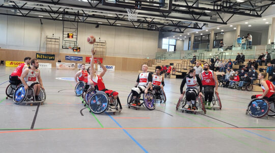 Köln verspielt vorzeitigen Klassenerhalt