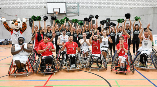 Heimsieg gegen die Hot Rolling Bears